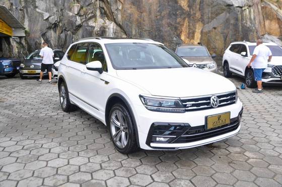VOLKSWAGEN TIGUAN 2.0 350 TSI GASOLINA ALLSPACE R-LINE 4MOTION DSG VOLKSWAGEN TIGUAN 2.0 350 TSI GASOLINA ALLSPACE R-LINE 4MOTION DSG